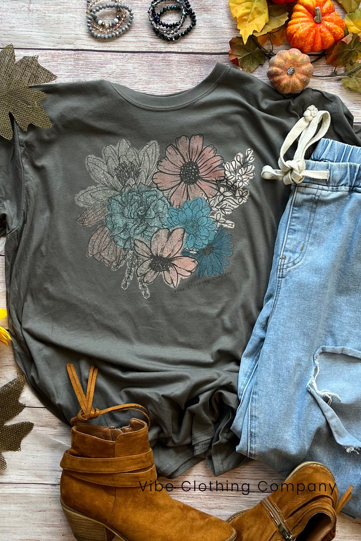 Watercolor Bouquet Graphic Tee graphic tees VCC Small Grey 